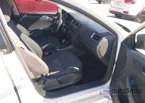 2013 Volkswagen Jetta 2.0L S from USA, damaged, VIN 3VW2K7AJ4DM398199